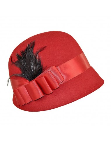 Chapeau Cloche Chloé rouge SUR LA TETE - VENTE EN GROS votre restaurant rapide dans 