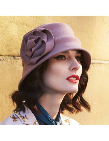 Chapeau Cloche Alexandrite rose pâle BETMAR Economisez 